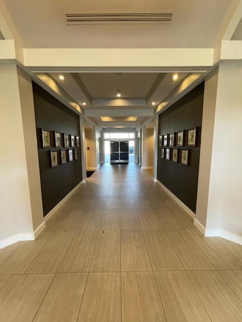 Commercial exterior painting golf course clubhouse