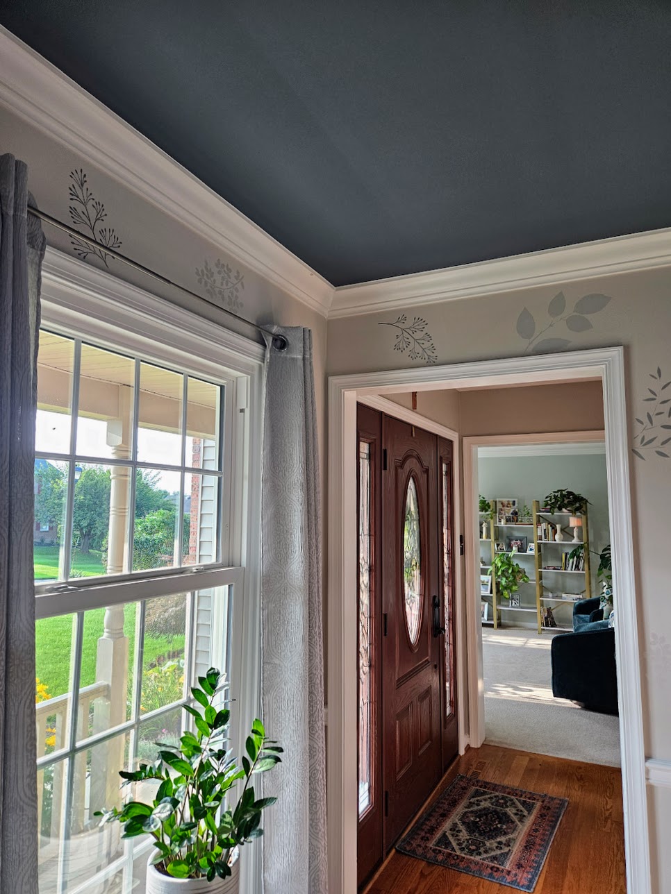 Dining Room, Accent Ceiling, Trim Installation, Accent Wall, Sherwin-Williams, Delaware Painting, Residential Painting, Interior Painting, Color Consultation, Color Consultant, Remodeling, Expert Painting, 19707