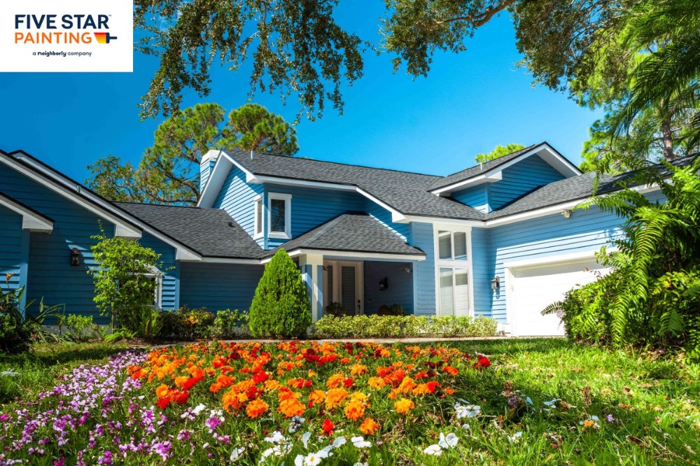 Exterior in Seminole