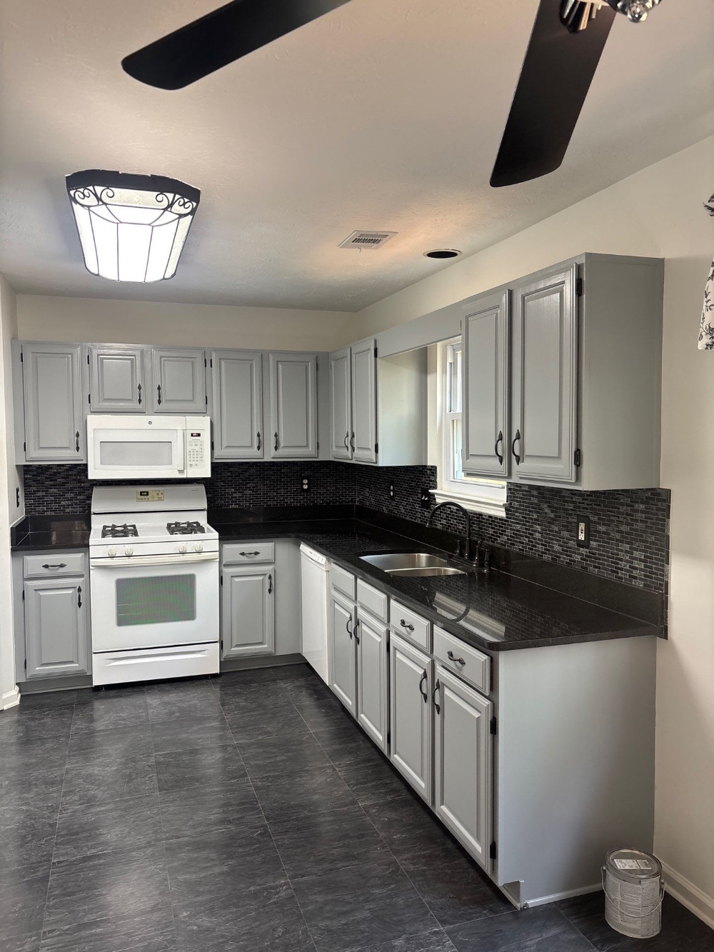 Kitchen Cabinet Repaint