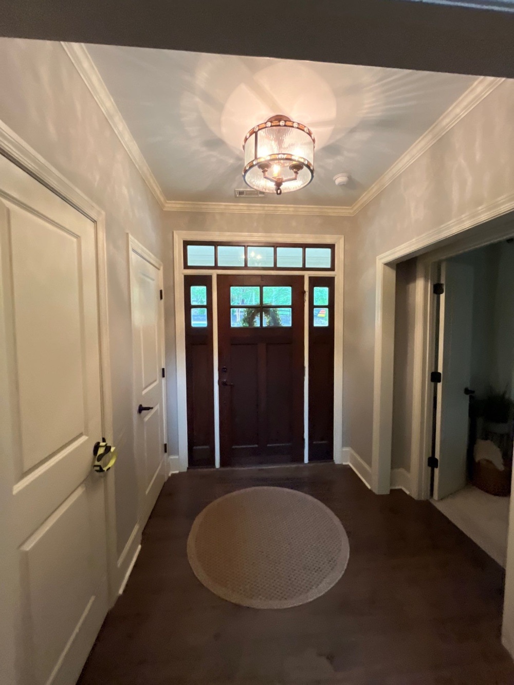 Interior Foyer Repaint
