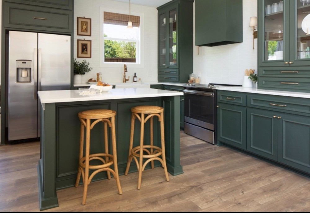 Green Kitchen Cabinets
