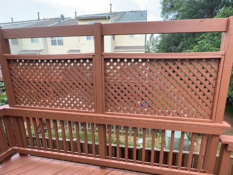 Refreshed and Re-Stained Deck Privacy Screen and Railing