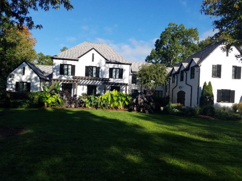 SW Bright White Durham We services Raleigh, Durham, Chapel Hill, Wake Forest, Brier Creek, Hillsbourough, Pittsboro, Rolesville with Sherwin Williams, Ben Moore paints for Interior, Exterior, cabinets, Decks,
