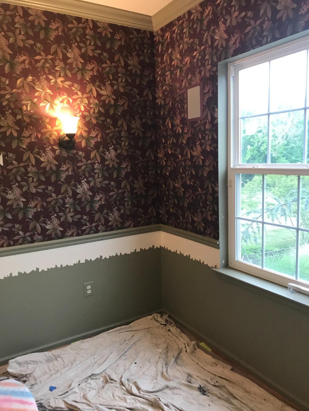 floral wallpaper upper half of wall below chair rail green walls and removal of wallpaper