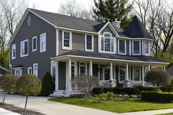 large home in grey