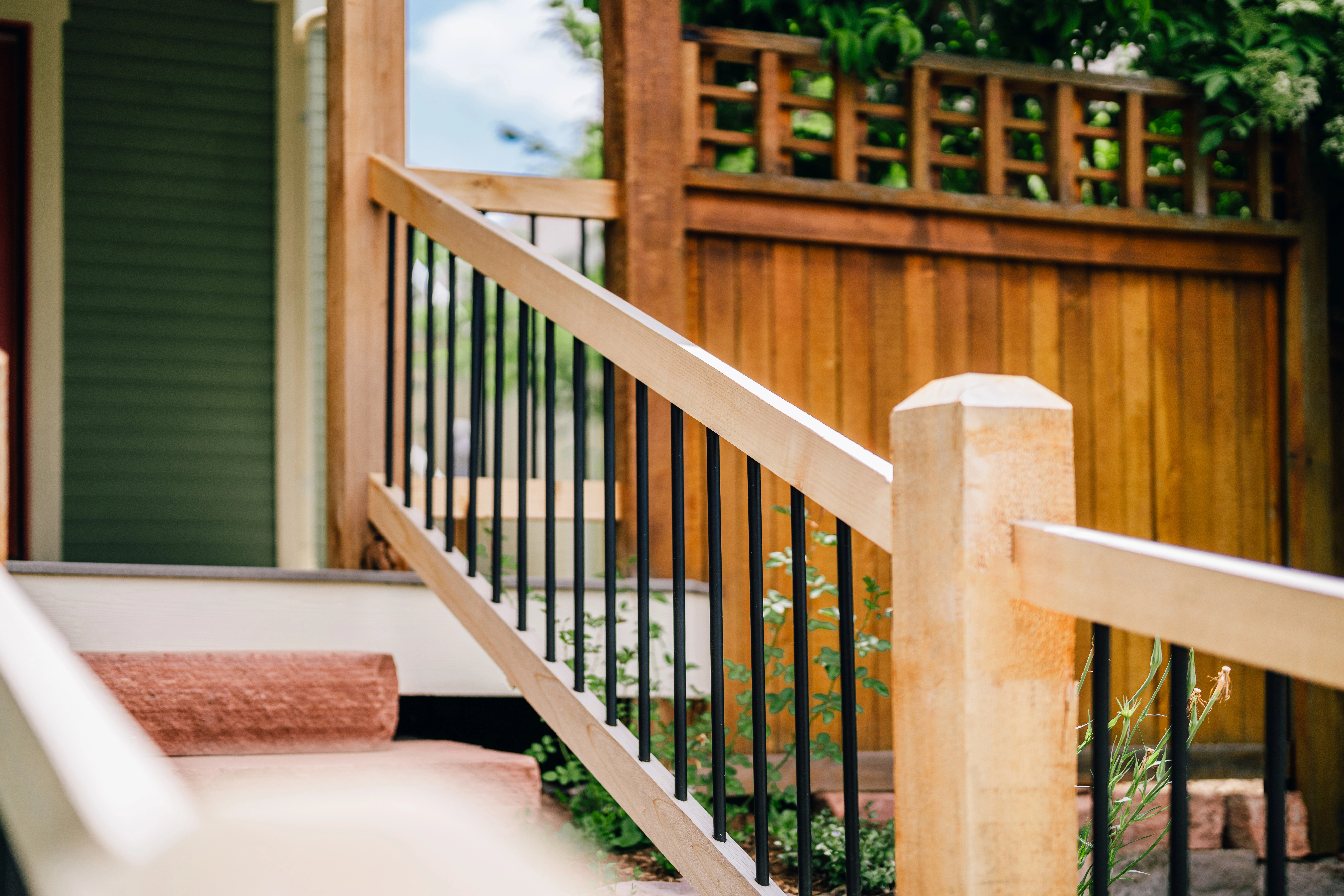How To Stain Between Deck Boards: Easy Expert Tips