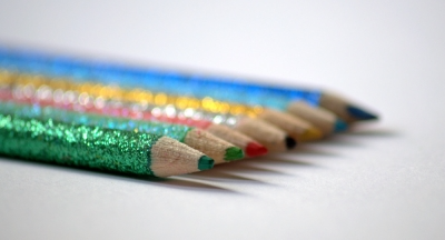 Sparkly Exterior Colored Pencils  